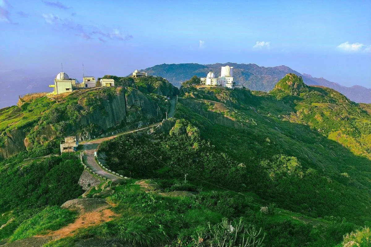 Guru Shikhar, Mount Abu